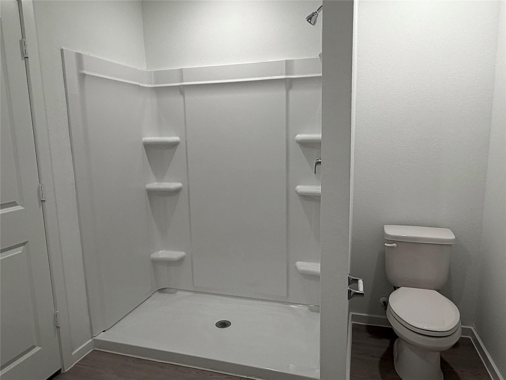 940 Woodhaven Lakes Drive - Photo 16