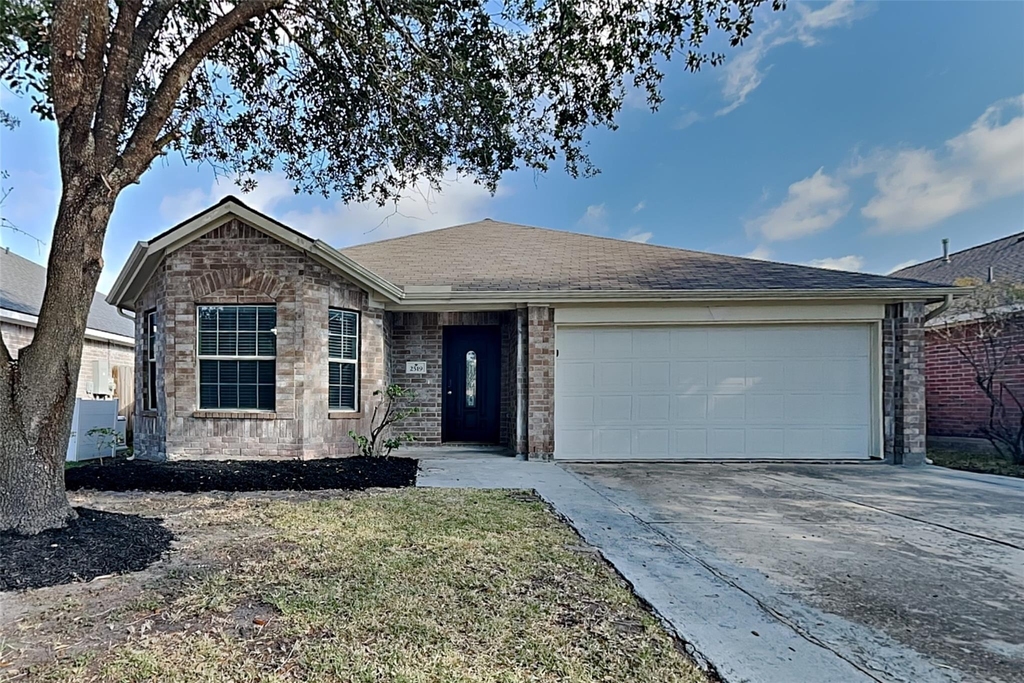 2519 Fox Water Drive - Photo 0