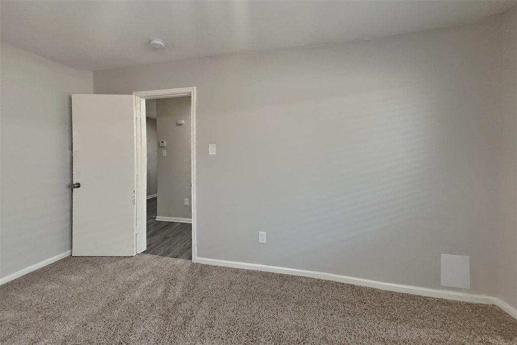 2519 Fox Water Drive - Photo 10