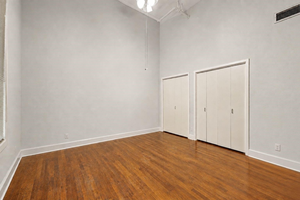 2119 Strand St - Photo 3