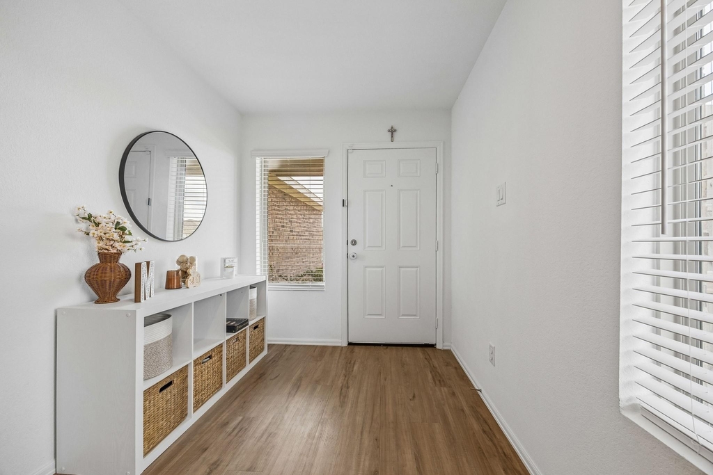 26810 Cenzontle Dr - Photo 2