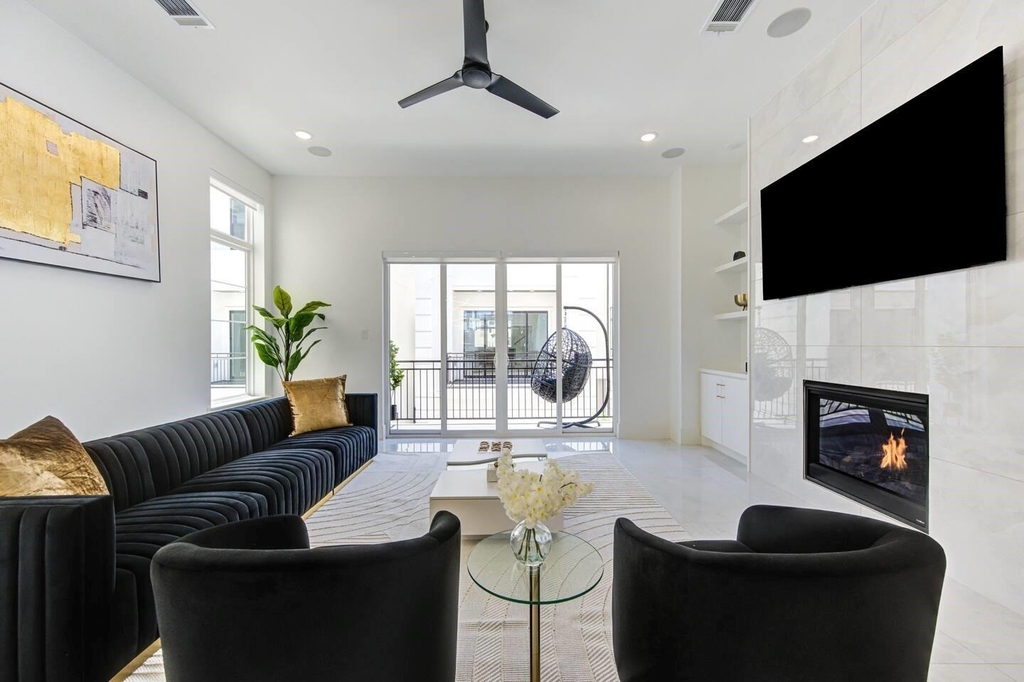 5702 Fairdale Ln - Photo 17