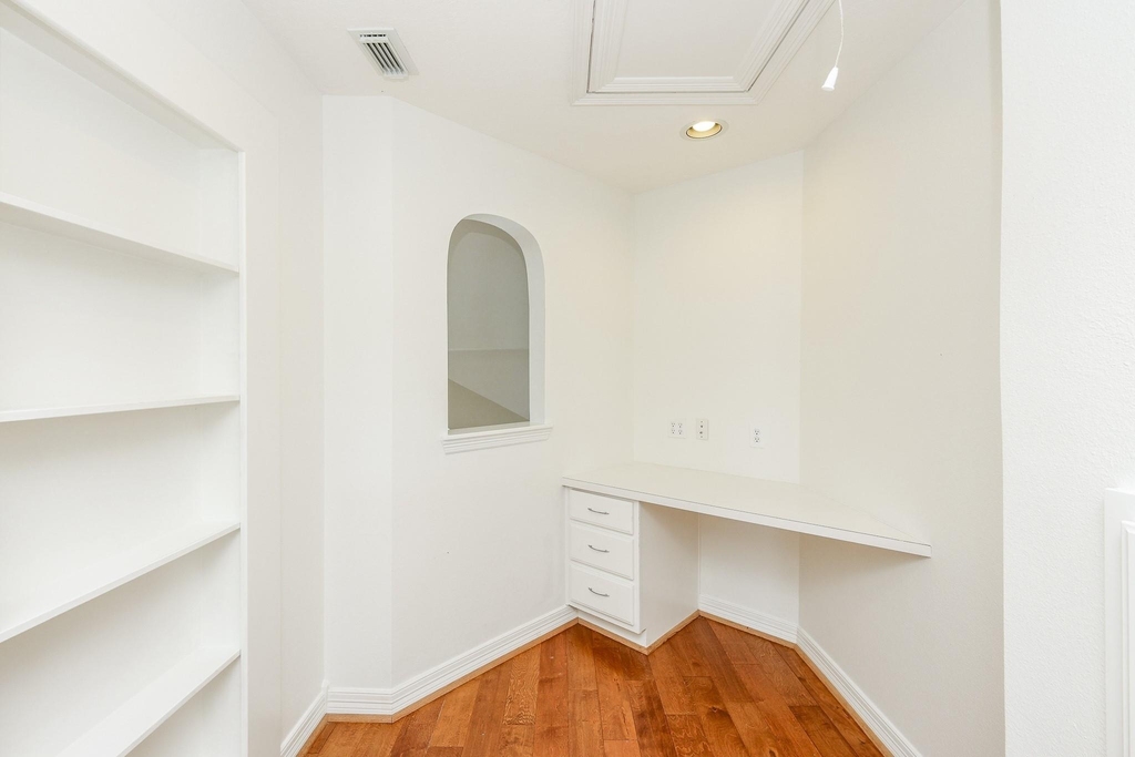 2814 Keagan Falls Drive - Photo 21