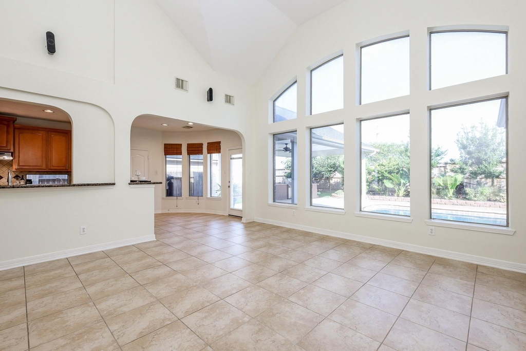 2814 Keagan Falls Drive - Photo 33