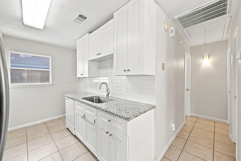 19459 Cypress Arbor Drive Drive - Photo 11