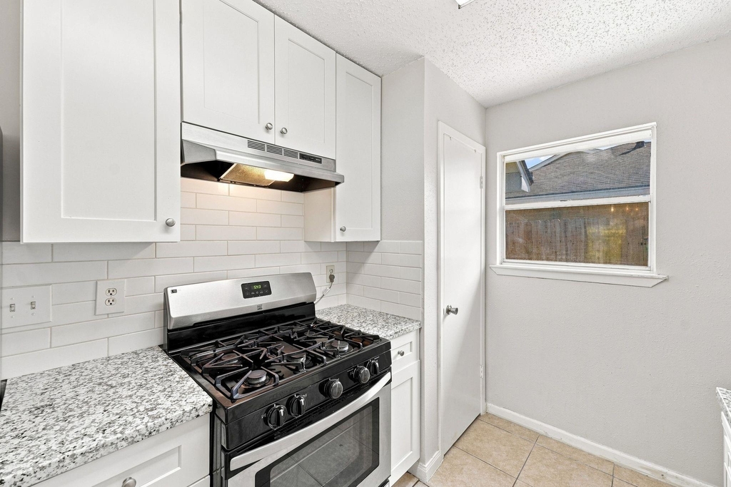 19459 Cypress Arbor Drive Drive - Photo 13