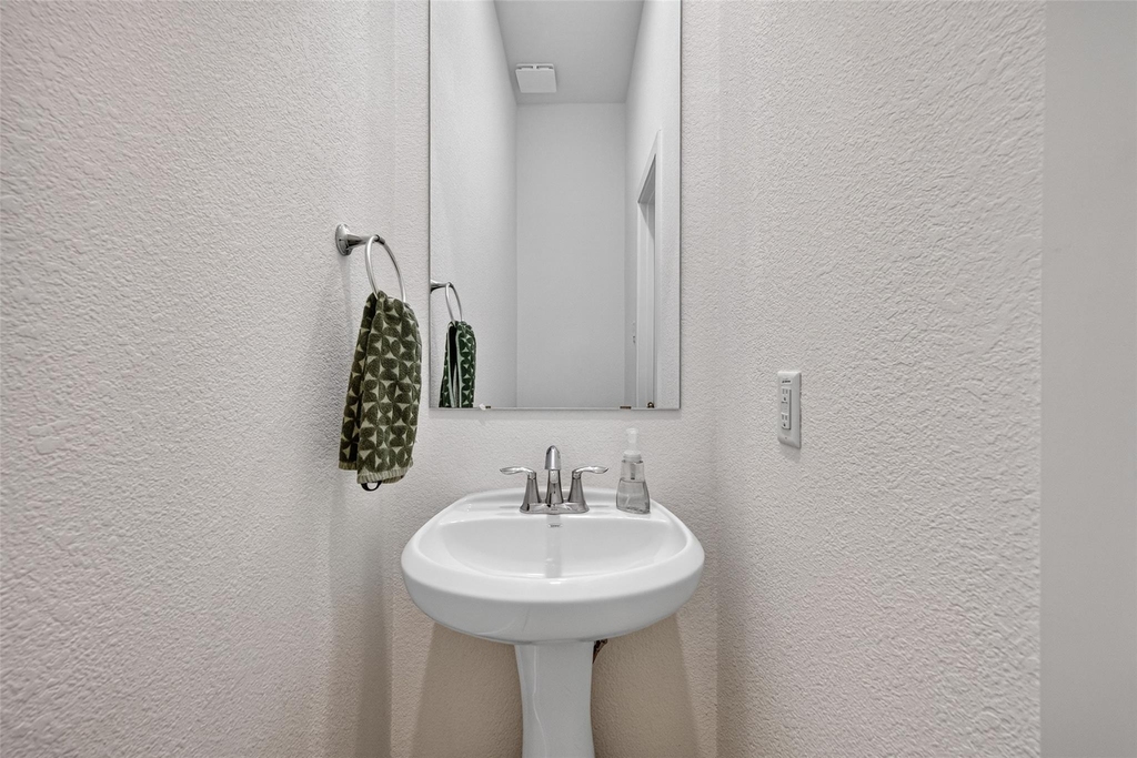 2206 Via Cami Lane - Photo 21
