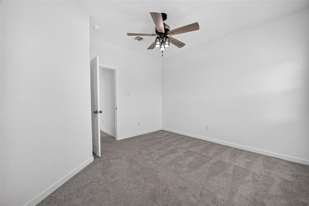 2206 Via Cami Lane - Photo 27