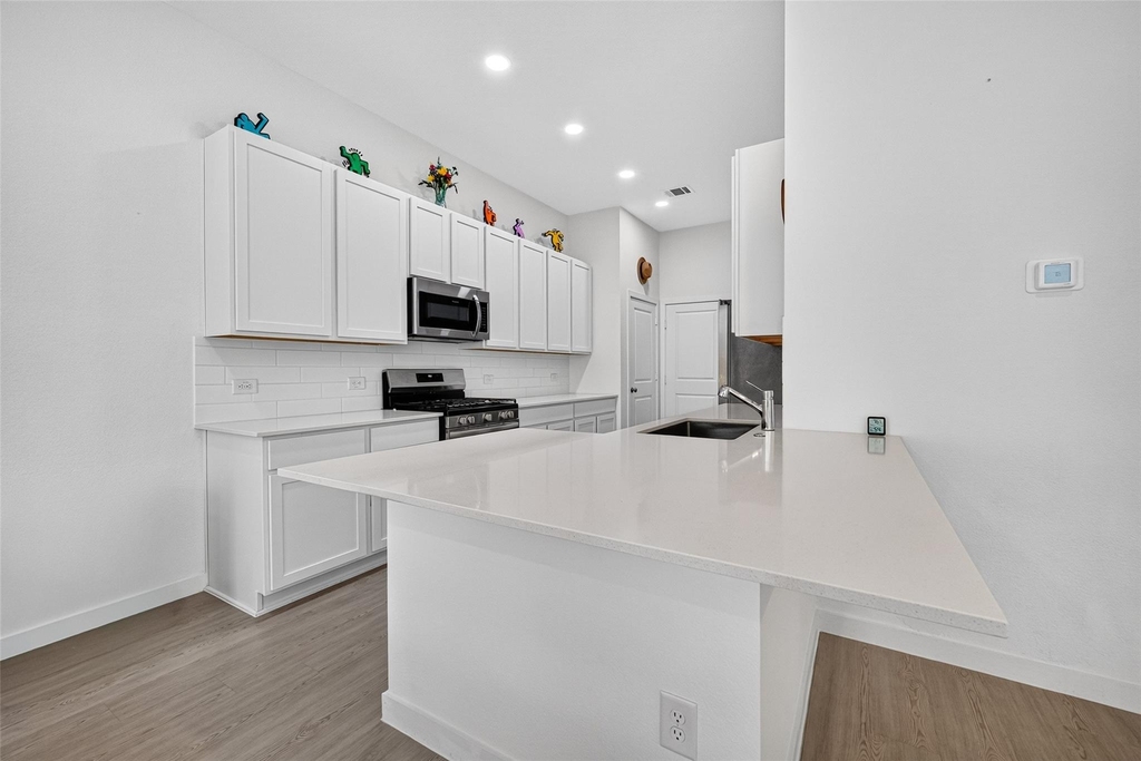2206 Via Cami Lane - Photo 9