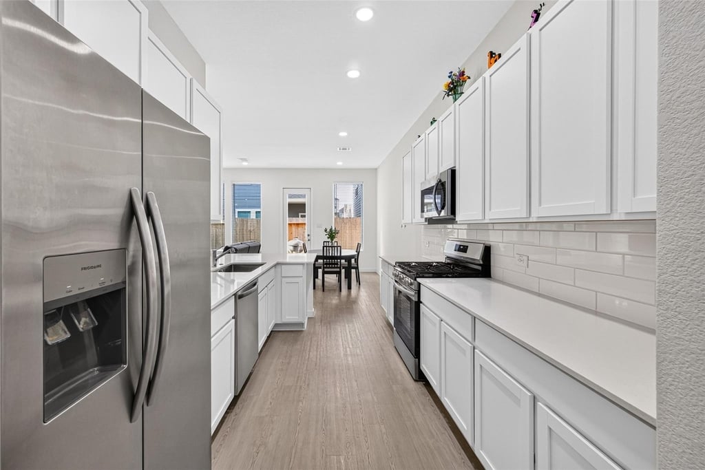 2206 Via Cami Lane - Photo 19