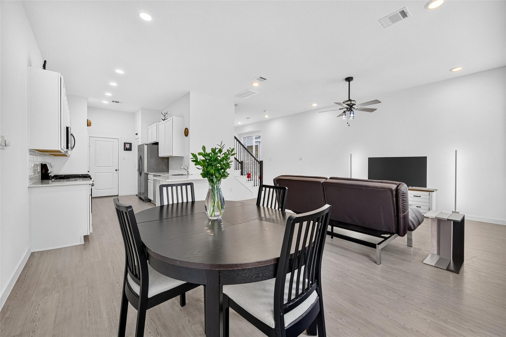 2206 Via Cami Lane - Photo 12