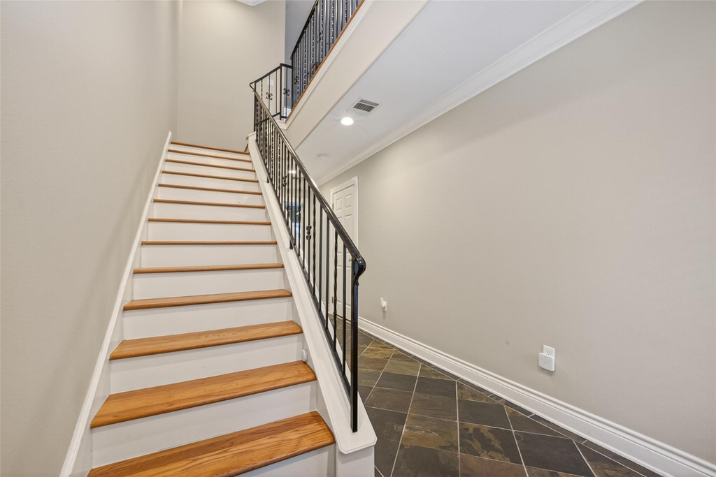 1804 Tuam Street - Photo 6