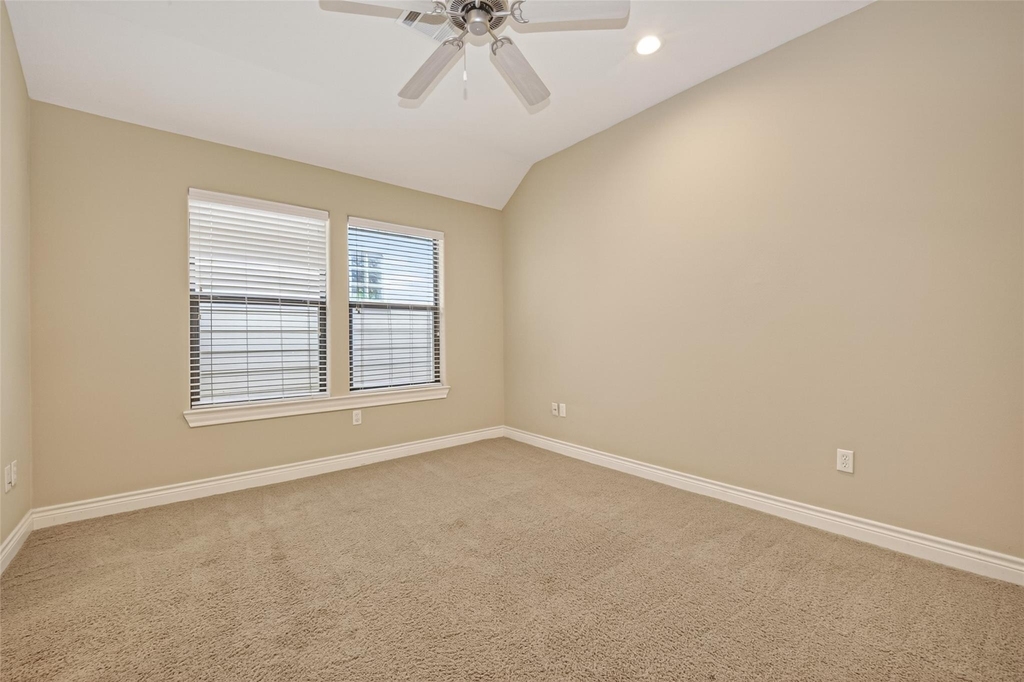 1804 Tuam Street - Photo 11
