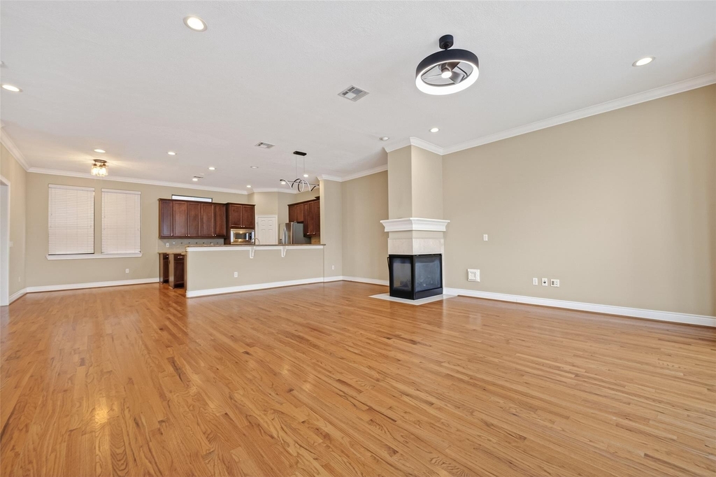 1804 Tuam Street - Photo 4
