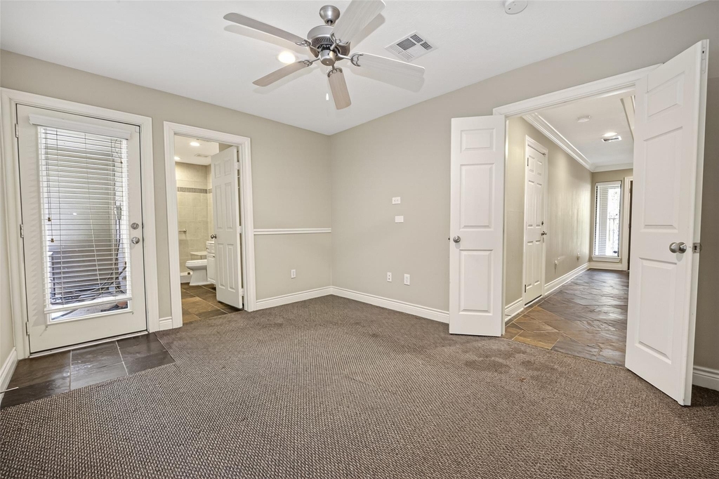 1804 Tuam Street - Photo 8
