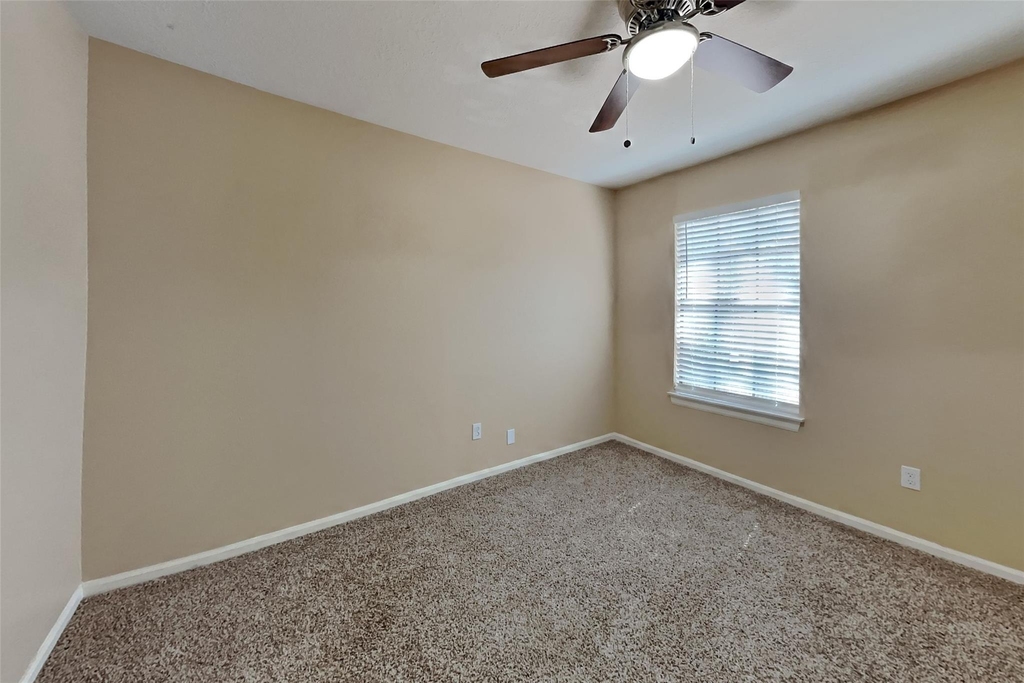 151 E Pathfinders Circle - Photo 13