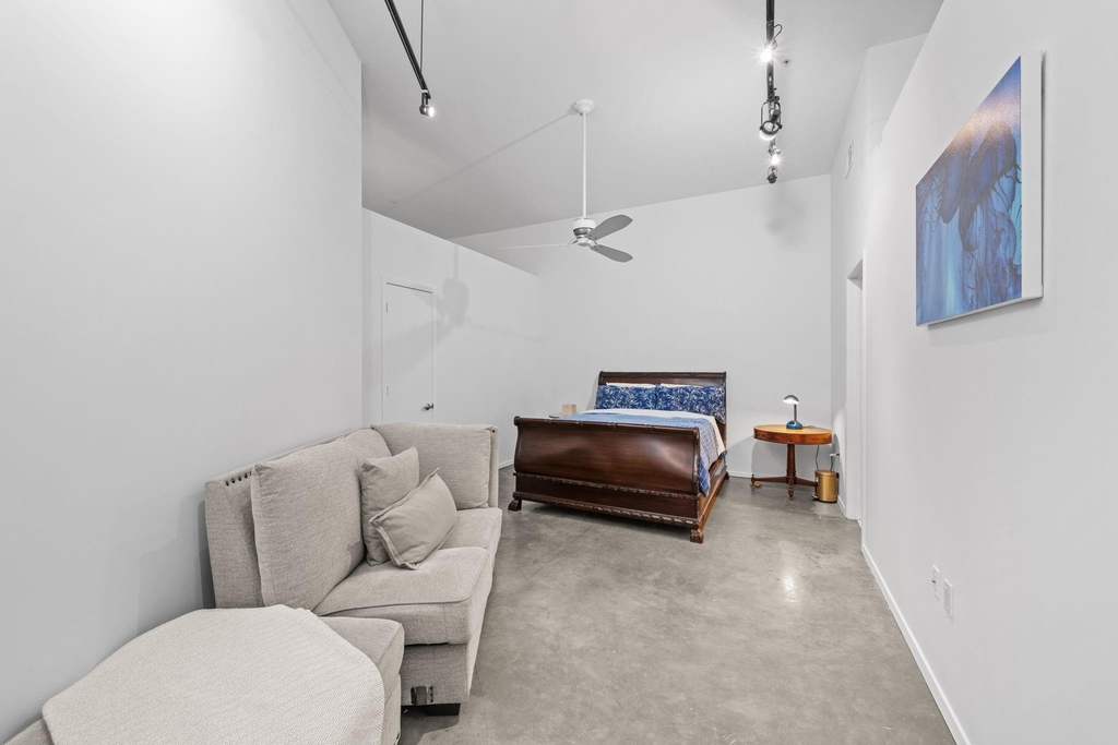 1312 Live Oak Street - Photo 12