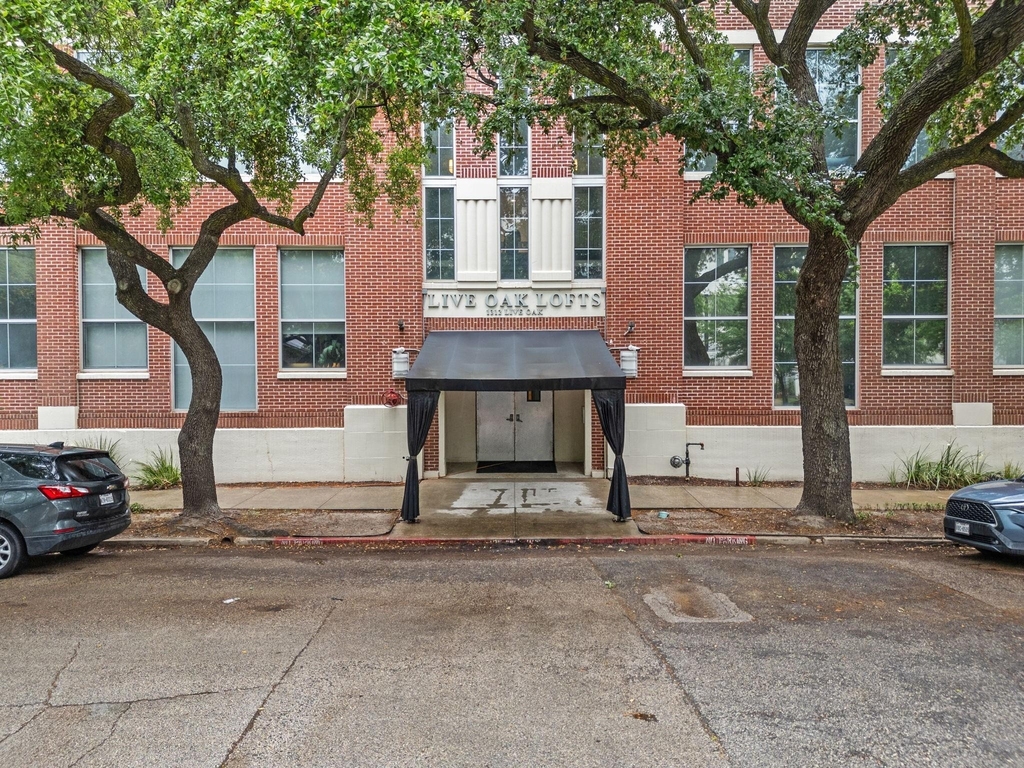 1312 Live Oak Street - Photo 1