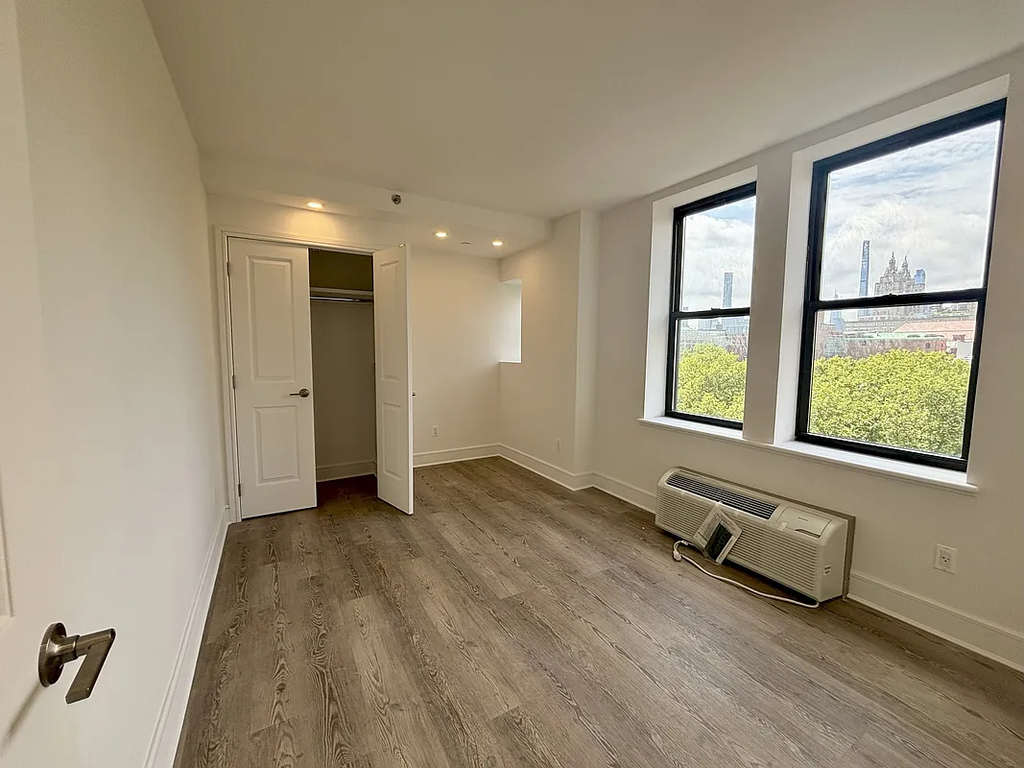 West 81st Street - Photo 1