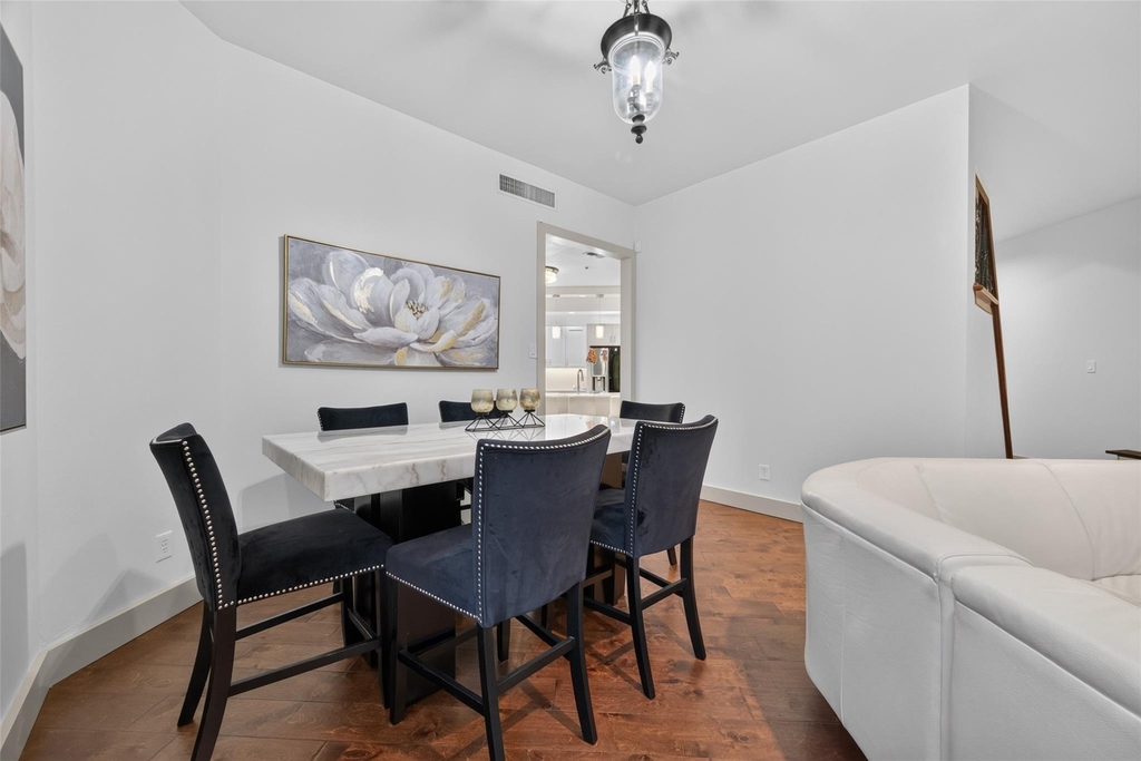 6000 Sugar Hill Drive - Photo 5