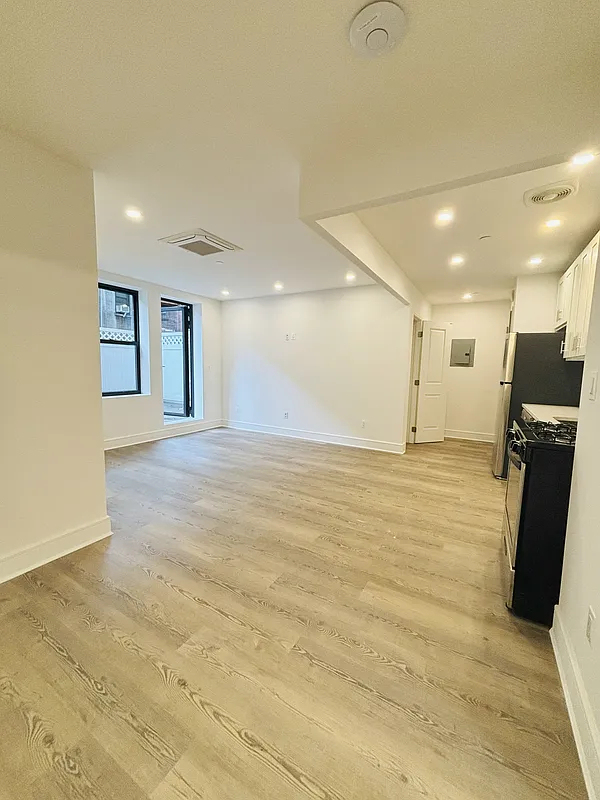 West 81st Street - Photo 5