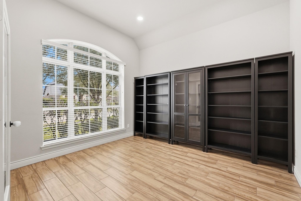 29203 Erica Lee Court - Photo 5