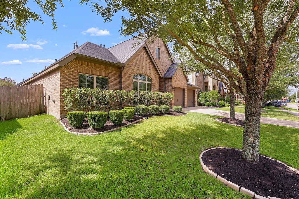 29203 Erica Lee Court - Photo 2