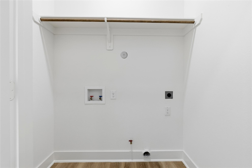 812 Elkhart Street - Photo 16