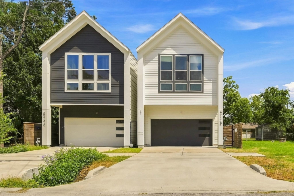 4217 Hare Street - Photo 1