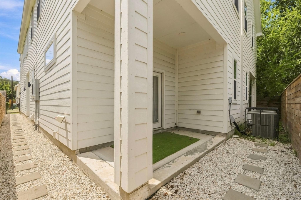4217 Hare Street - Photo 24