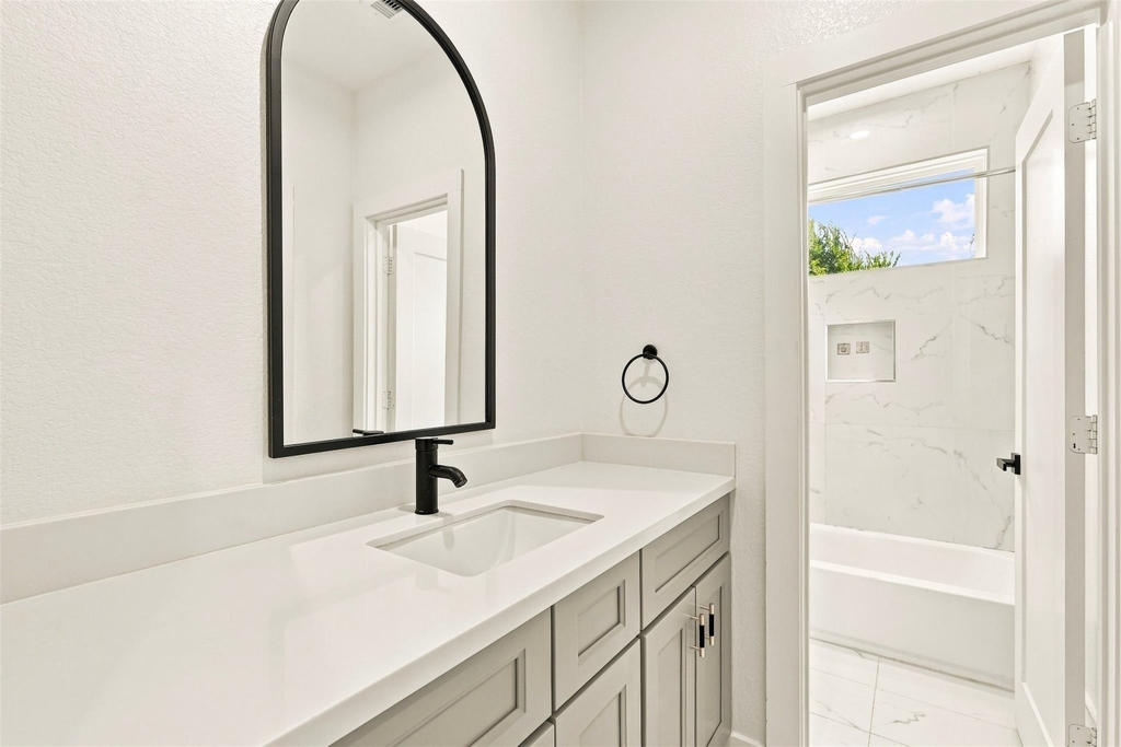 4217 Hare Street - Photo 19