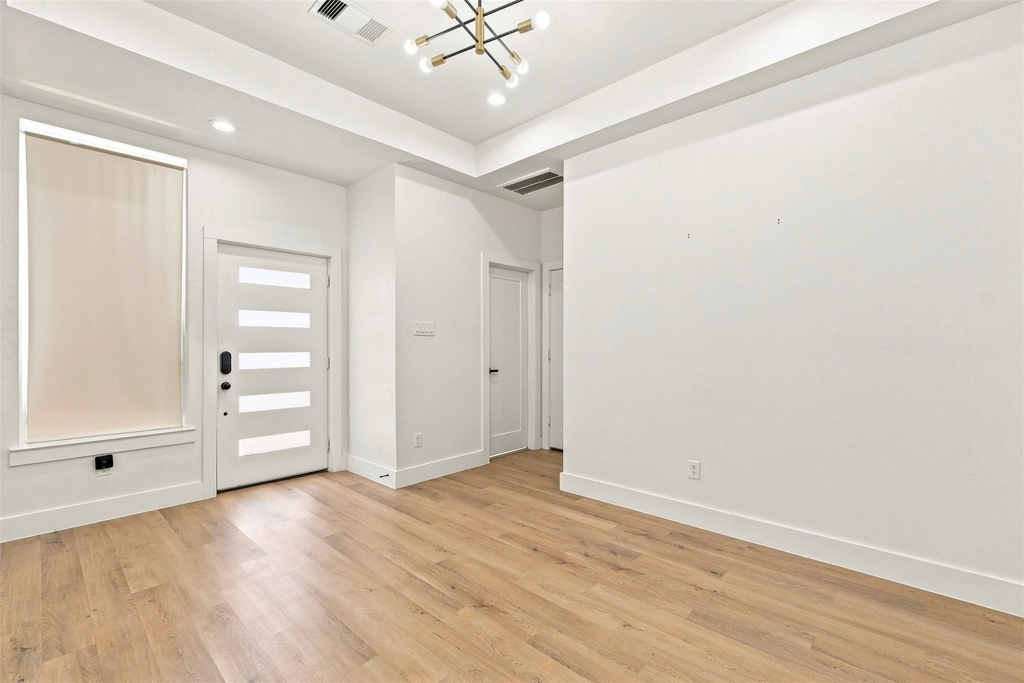 4217 Hare Street - Photo 4