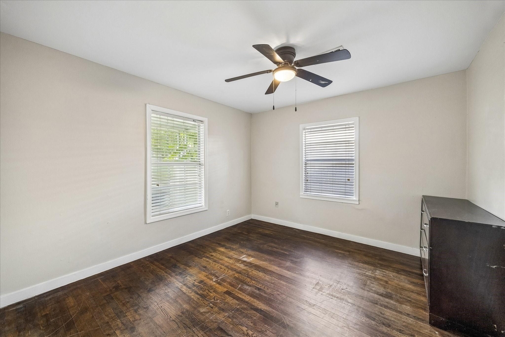 6621 Westview - Photo 12