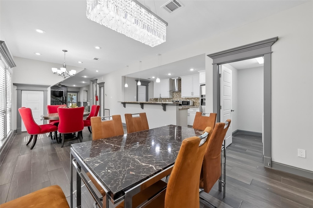 11280 Braes Forest Drive - Photo 17
