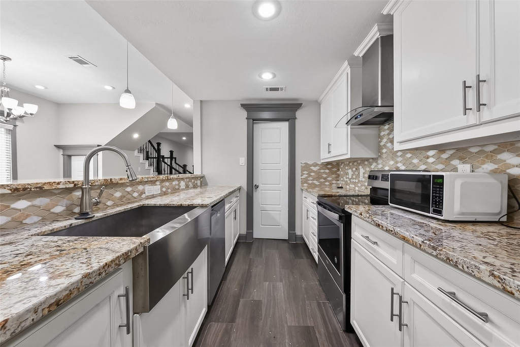 11280 Braes Forest Drive - Photo 19