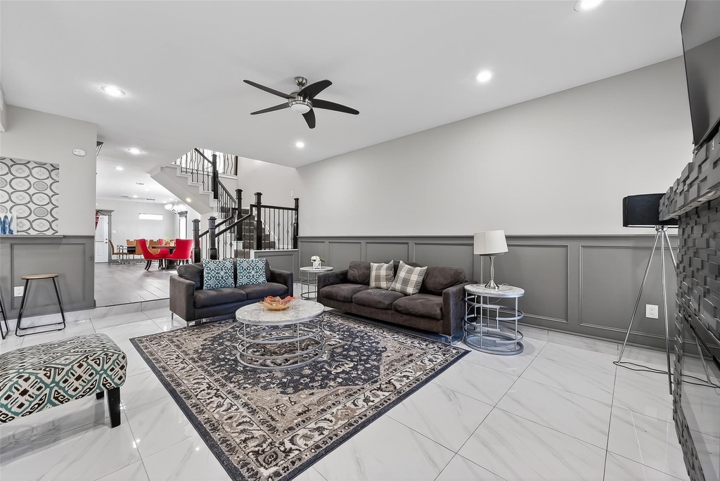 11280 Braes Forest Drive - Photo 6