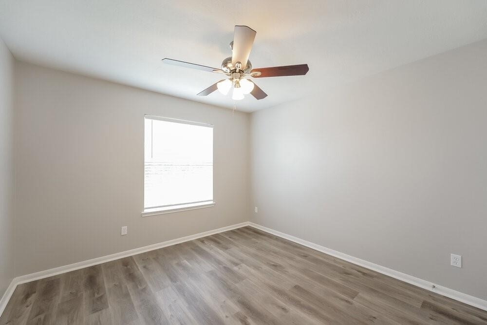 2614 Elder Park Court - Photo 10