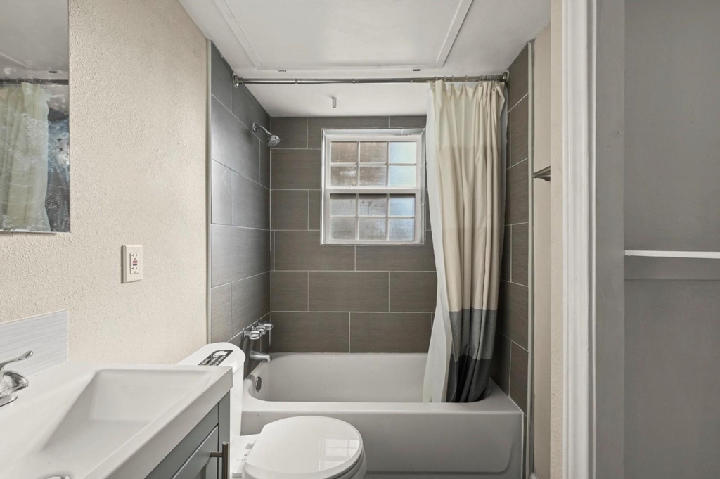 2803 Cleburne Street - Photo 3