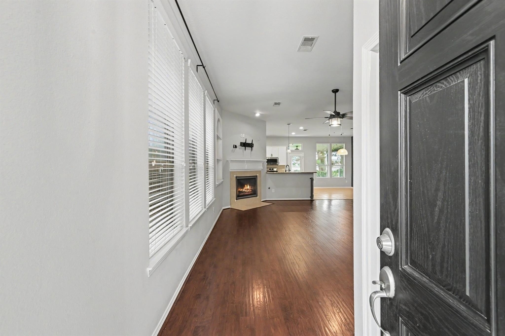 7023 Durango Creek Drive - Photo 3