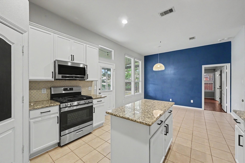7023 Durango Creek Drive - Photo 10
