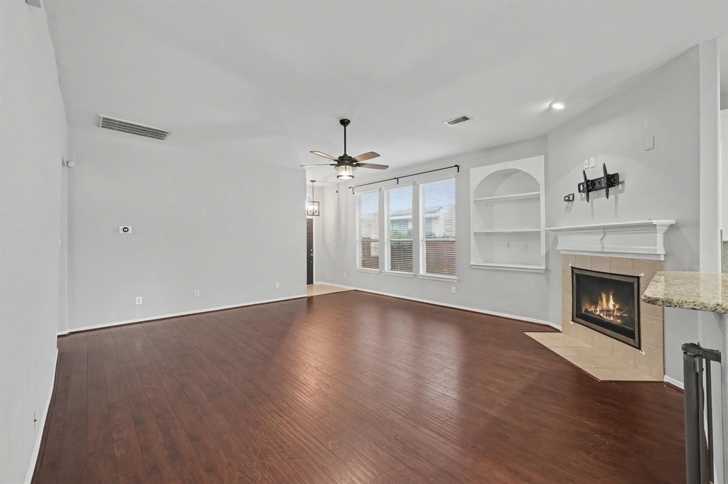 7023 Durango Creek Drive - Photo 8