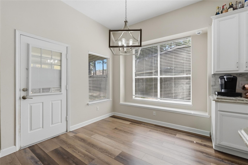 28826 Forest Hill Drive - Photo 10