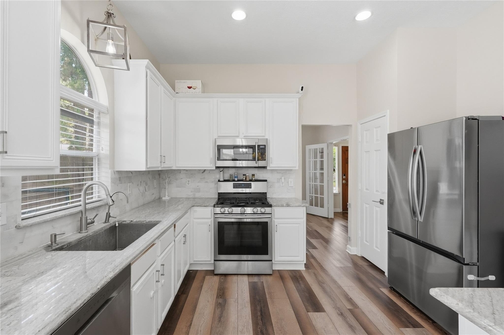 28826 Forest Hill Drive - Photo 14