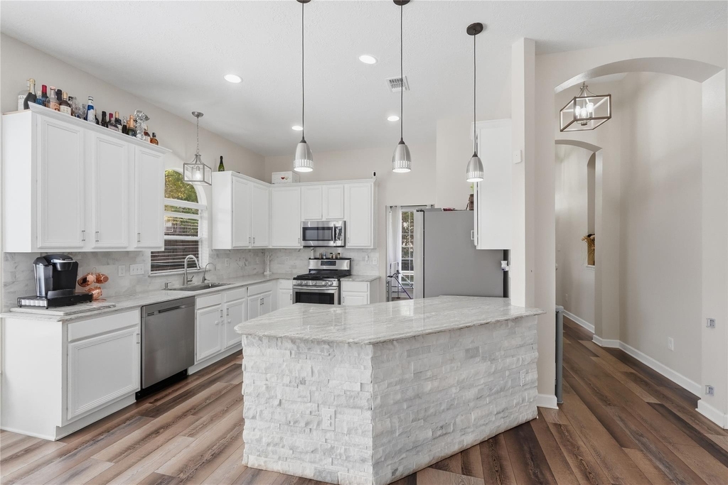 28826 Forest Hill Drive - Photo 13