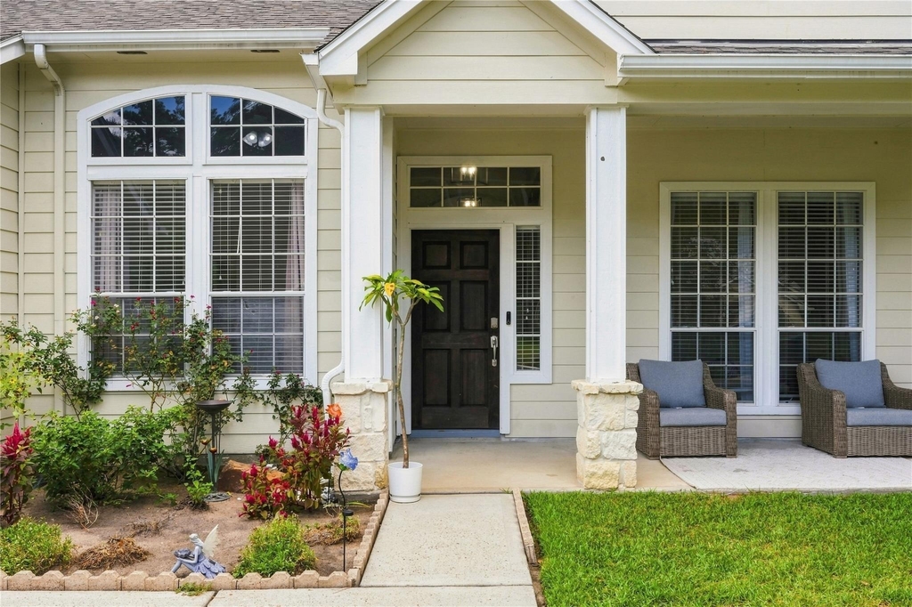 28826 Forest Hill Drive - Photo 2