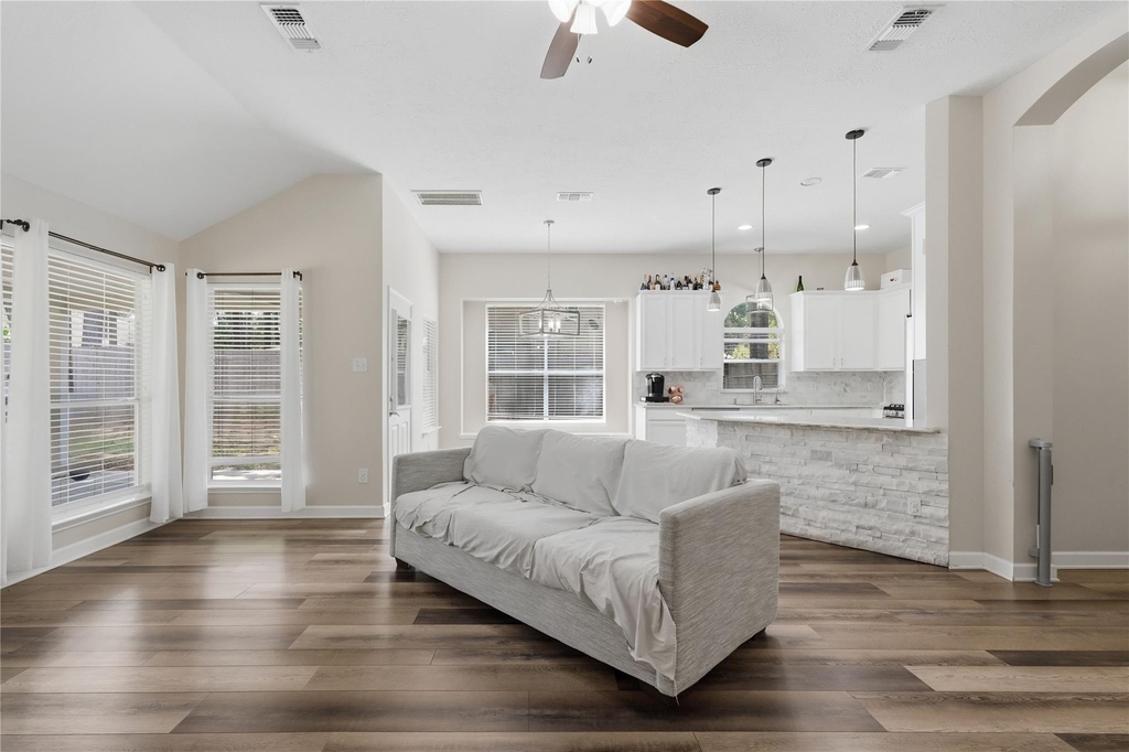 28826 Forest Hill Drive - Photo 7