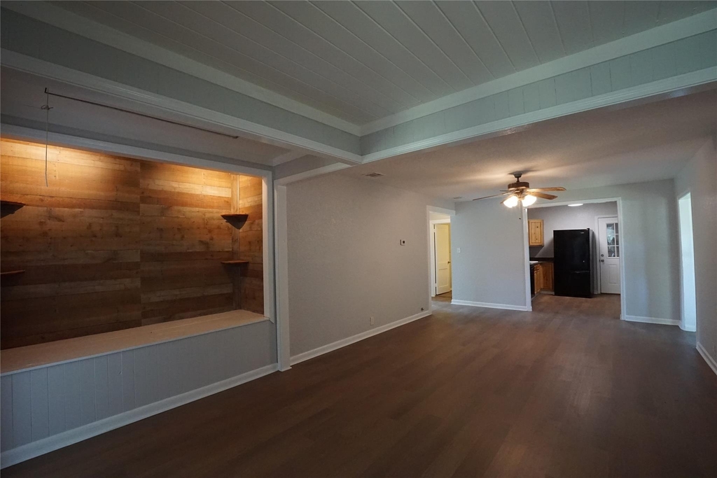 306 Center Way Street - Photo 7