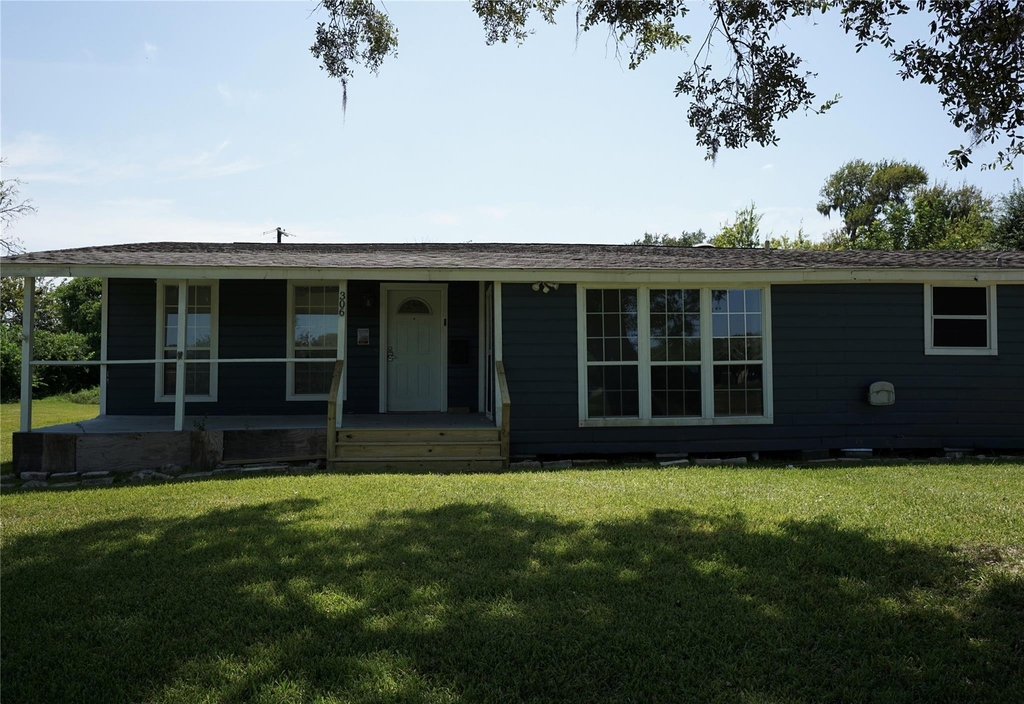 306 Center Way Street - Photo 1