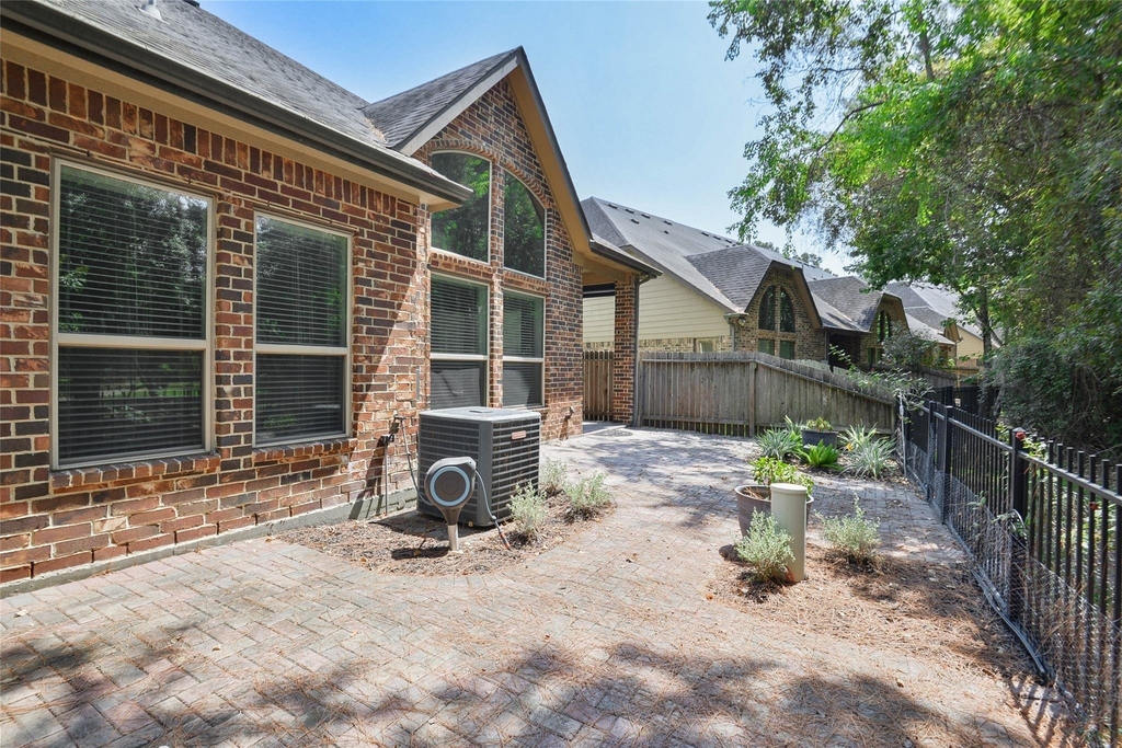 12218 Valley Lodge Parkway - Photo 29