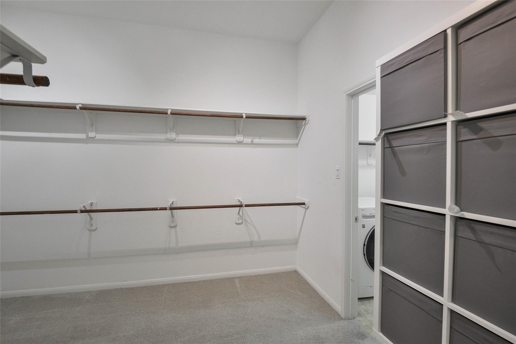 12218 Valley Lodge Parkway - Photo 21